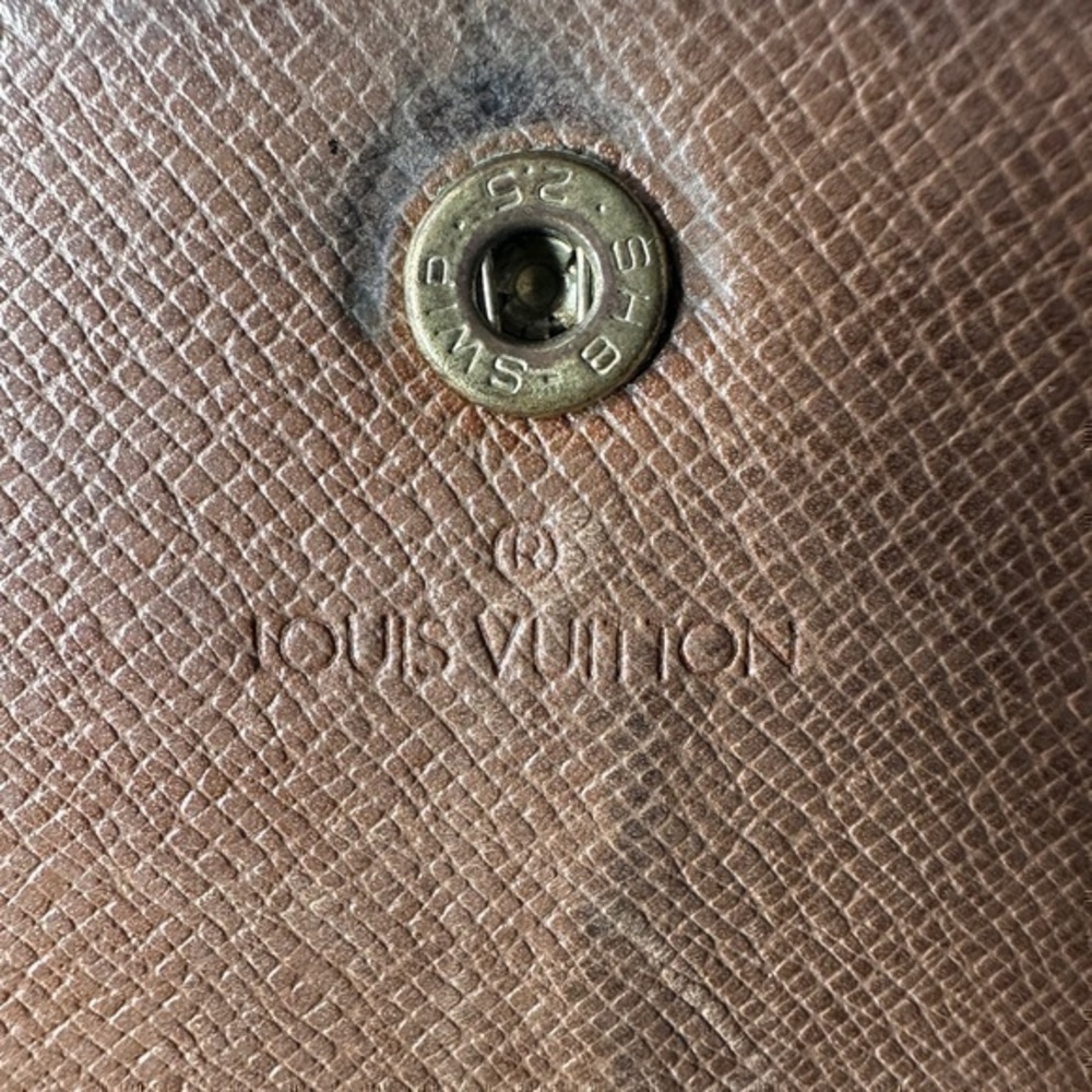 AUTHENTIC Louis Vuitton Epi International Wallet. Monogram canvas. - Picture 7 of 15